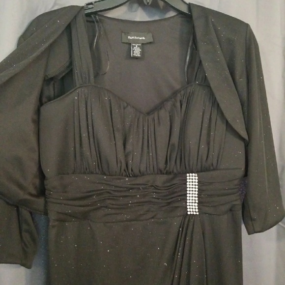 Dress - Picture 2 of 3